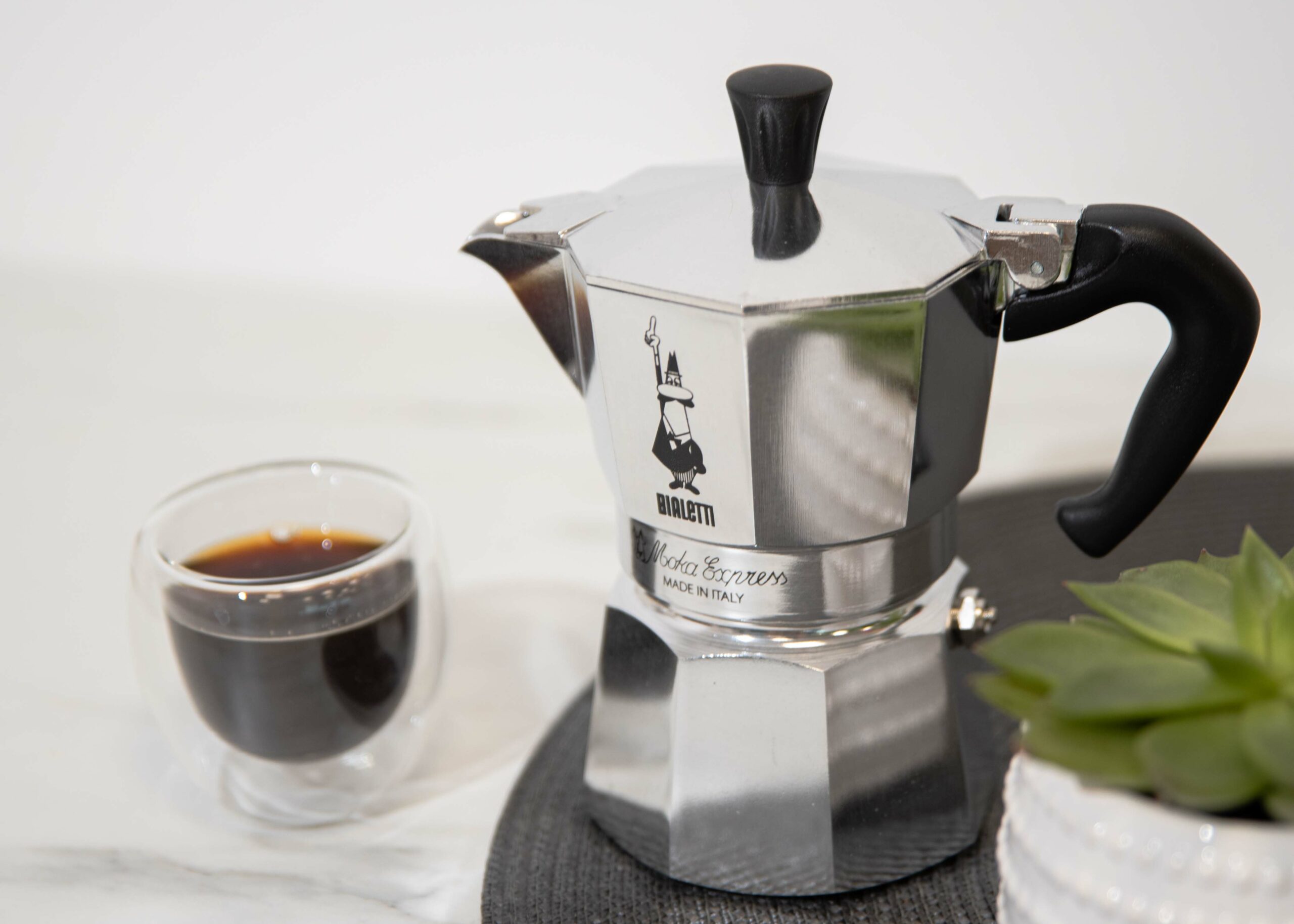 How to Make Coffee in a Moka Pot, Trade Coffee
